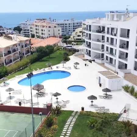 Sea&pool Views Terrace 1bdr, 500 M From The Golden Sands Αλμπουφέιρα