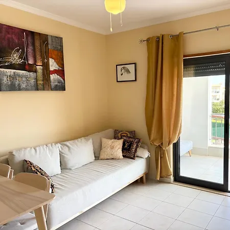 Sea&pool Views Terrace 1bdr, 500 M From The Golden Sands Αλμπουφέιρα