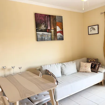 Sea&pool Views Terrace 1bdr, 500 M From The Golden Sands Αλμπουφέιρα